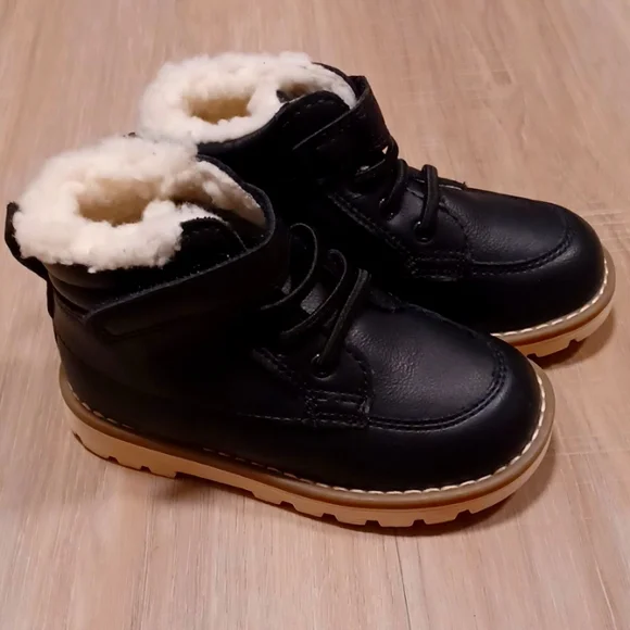 Old Navy Shoes Old Navy Boys Boots Size Toddler Poshmark